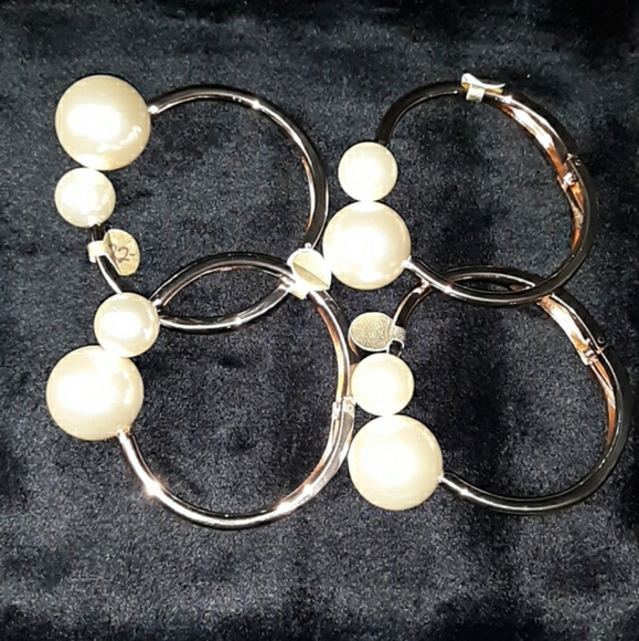 Bracelet(s) - Picture 2 of 3